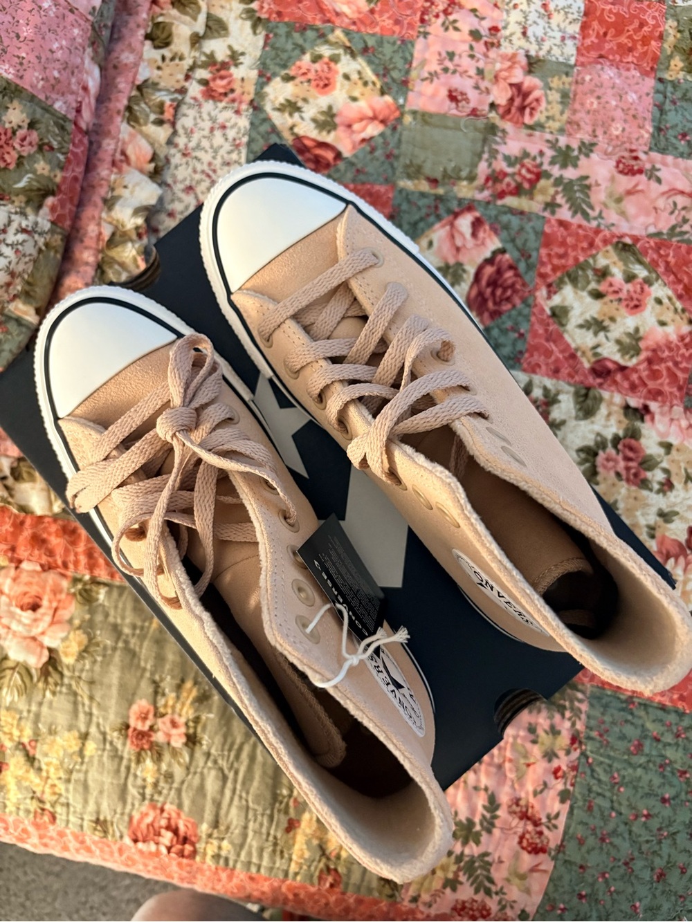 Women’s high top converse - Picture 5 of 6